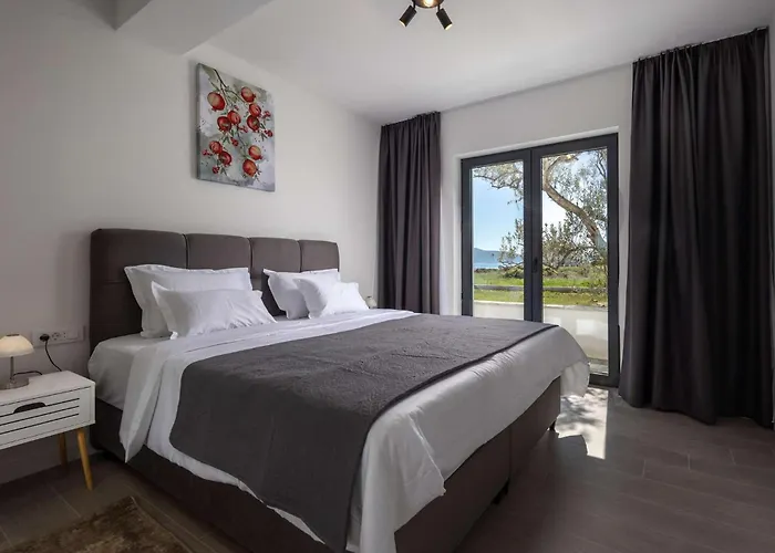 Soline Сasa de vacaciones Sukošan